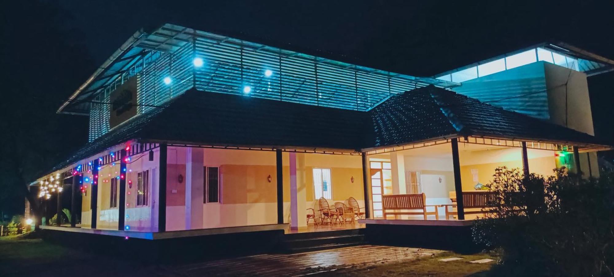 Thenmala Heritage Kollam Exteriör bild